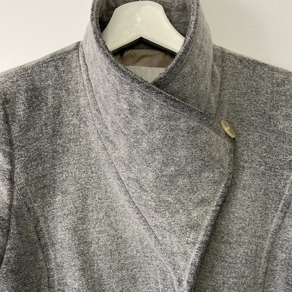 Aritzia / Babaton Wrap Wool Coat - S - Picture 4 of 11
